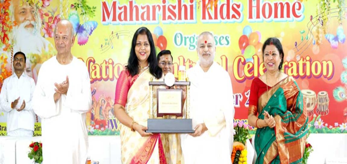 MKH-Ayodhya-nagar-h2-annual-day-08122025.jpg - Play School